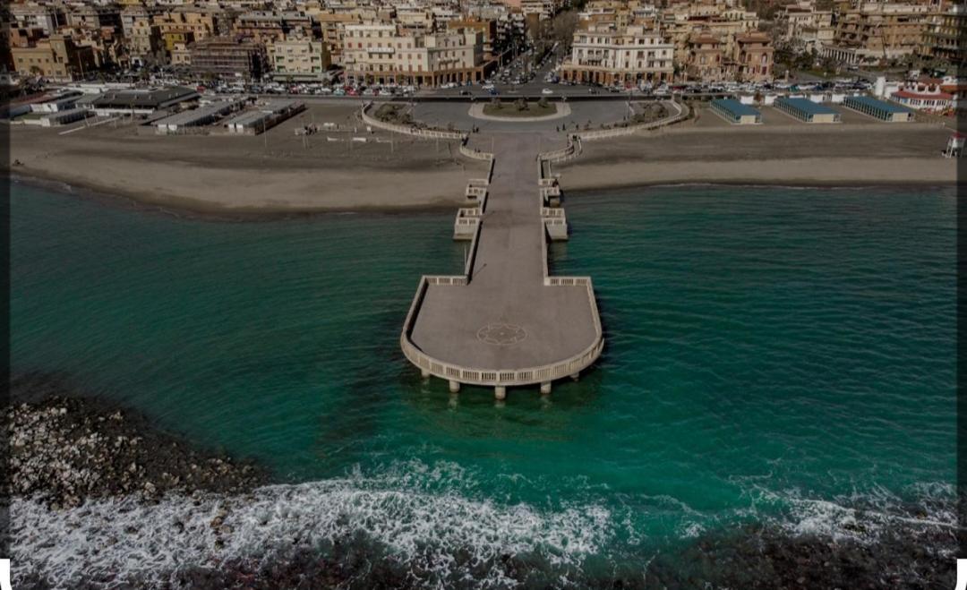 Ferienwohnung Attico Granelli Di Sabbia Lido di Ostia Exterior foto